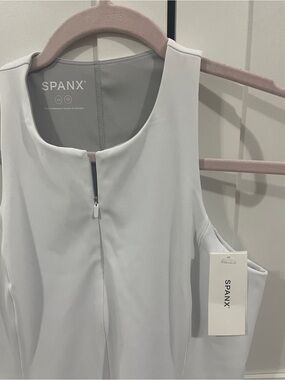 NWT SPANX Vivid White Keep it Moving Sleeveless Zip-Front Dress Pristine XS